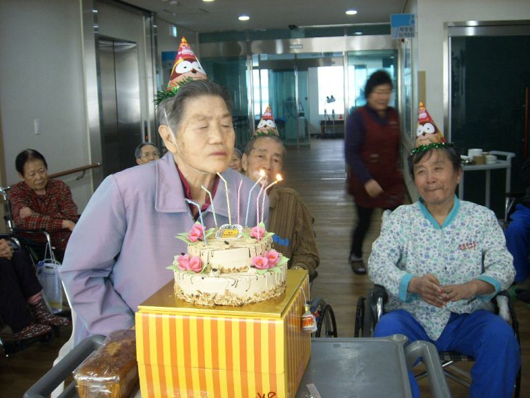 3월 생신잔치 및 색동회 공연